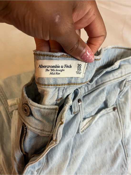 Abercrombie & Fitch Denim - Abercrombie & Fitch Light Blue Straight Mid Rise Jeans
